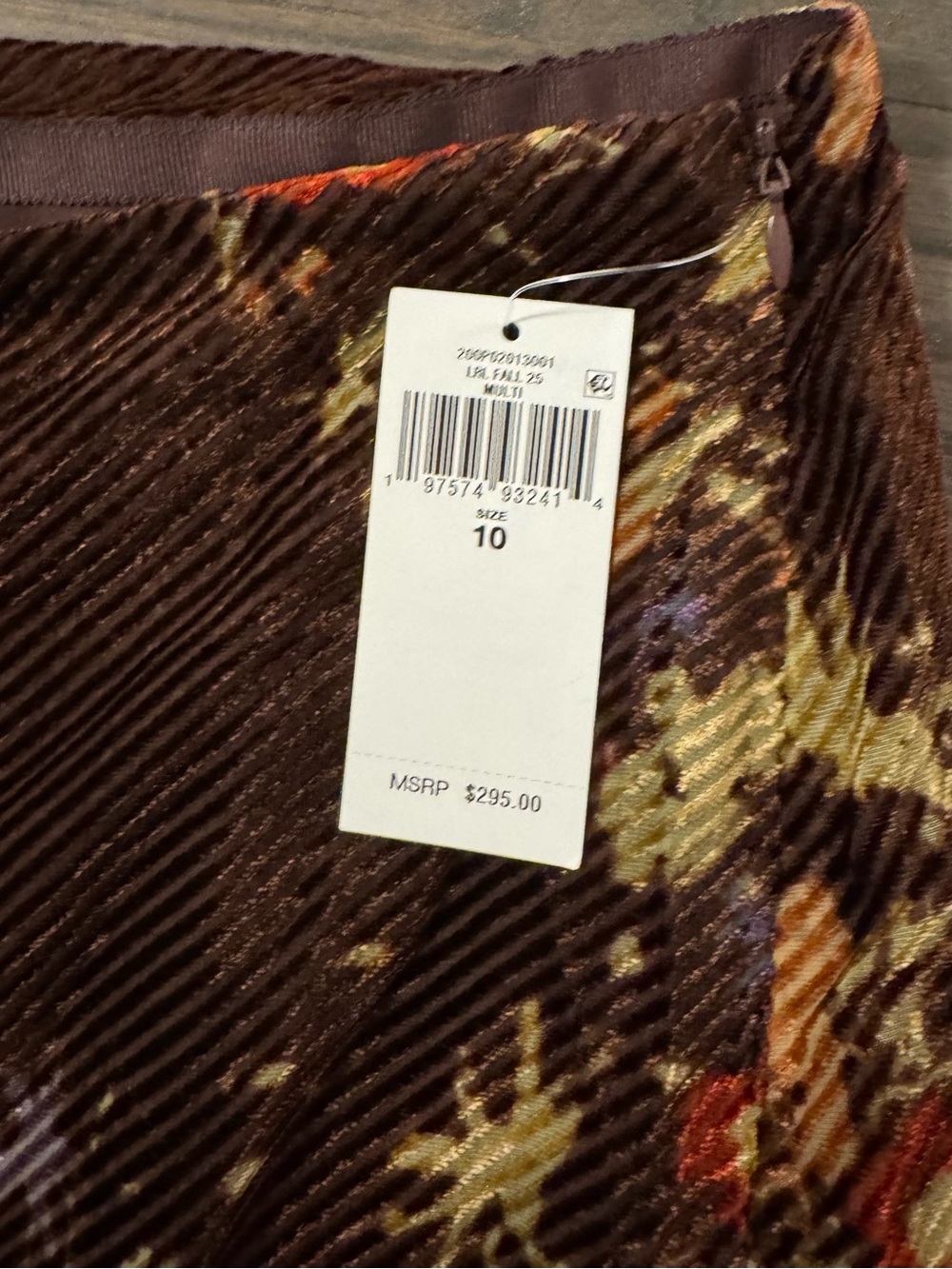Ralph Lauren floral burnout velvet tiered maxiskirt, size 10 - Picture 3 of 4